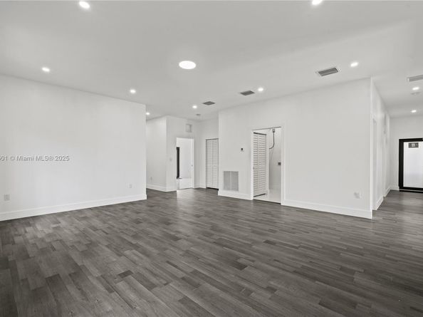 23070 SW 123 Ct, Miami FL 33170