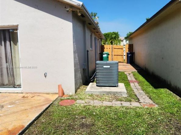 16150 SW 138th Ct, Miami FL 33177