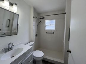 15511 SW 59th St, Miami FL 33193