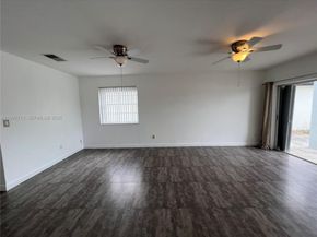 15511 SW 59th St, Miami FL 33193