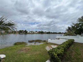 15511 SW 59th St, Miami FL 33193