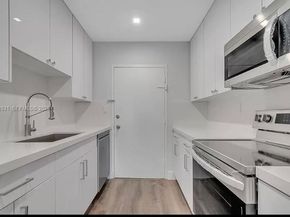 5401 Collins Ave 411, Miami Beach FL 33140