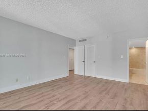 5401 Collins Ave 411, Miami Beach FL 33140