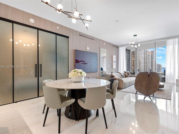 300 Biscayne Blvd Way 1605, Miami FL 33131