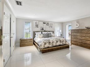 17500 SW 68th Ct, Southwest Ranches FL 33331