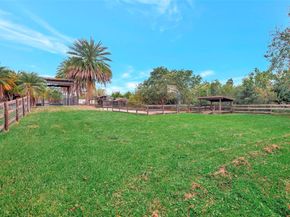 17500 SW 68th Ct, Southwest Ranches FL 33331