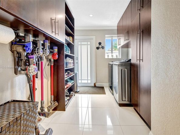 17500 SW 68th Ct, Southwest Ranches FL 33331