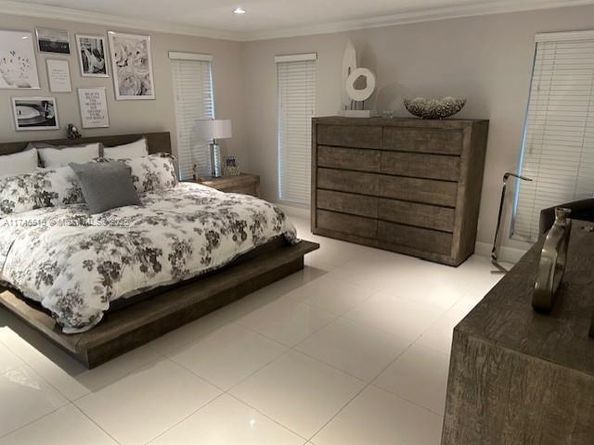 17500 SW 68th Ct, Southwest Ranches FL 33331