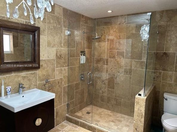 17500 SW 68th Ct, Southwest Ranches FL 33331