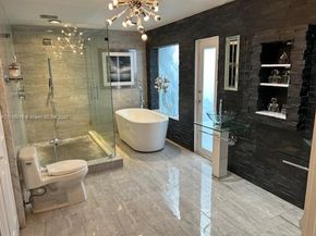 17500 SW 68th Ct, Southwest Ranches FL 33331