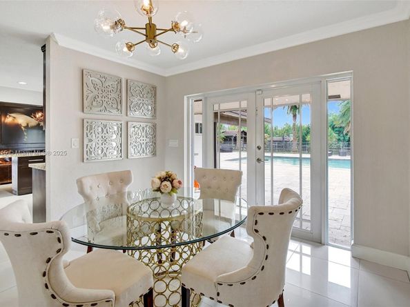 17500 SW 68th Ct, Southwest Ranches FL 33331