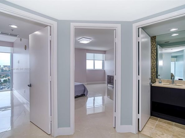 18201 Collins Ave 1701, Sunny Isles Beach FL 33160