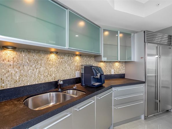 18201 Collins Ave 1701, Sunny Isles Beach FL 33160