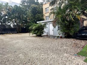 529 SW 3rd St, Miami FL 33130