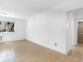 315 69th St 112, Miami Beach FL 33141