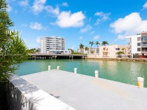 6941 Bay Dr B3, Miami Beach FL 33141