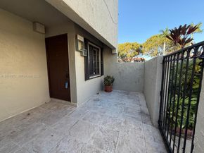 15365 SW 104th Ter 1, Miami FL 33196