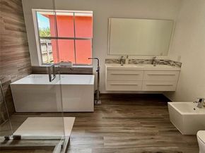 16336 SW 95th Ln, Miami FL 33196