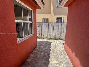 16336 SW 95th Ln, Miami FL 33196