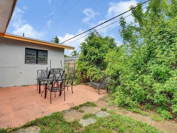 440 SW 29th terr, Fort Lauderdale FL 33312