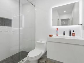 611 NW 205th Ave, Pembroke Pines FL 33029