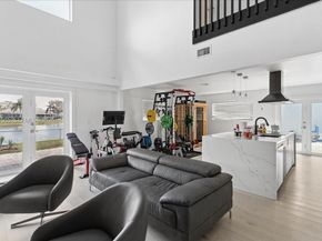 611 NW 205th Ave, Pembroke Pines FL 33029