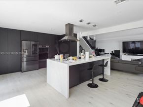 611 NW 205th Ave, Pembroke Pines FL 33029