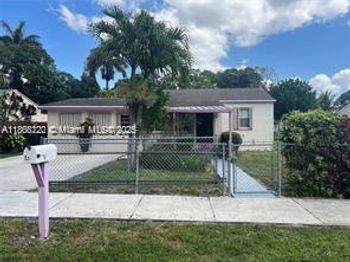 1527 NW 101st St