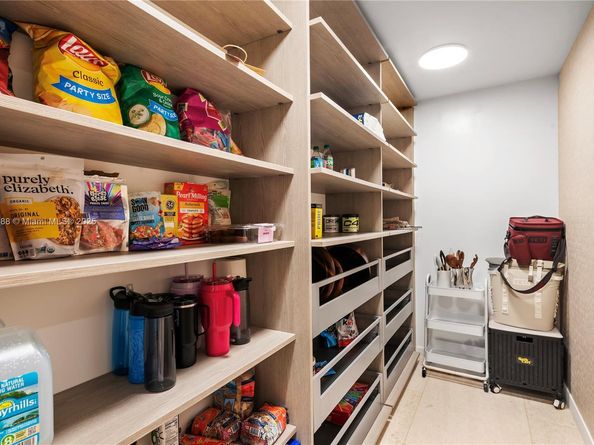 1135 103 St 303, Bay Harbor Islands FL 33154