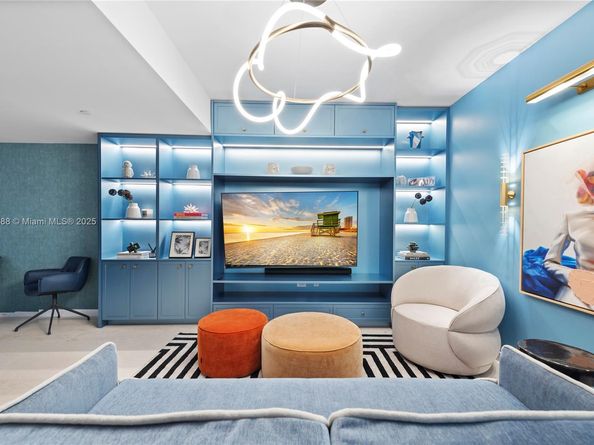 1135 103 St 303, Bay Harbor Islands FL 33154