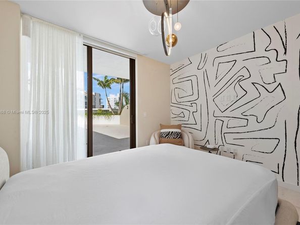 1135 103 St 303, Bay Harbor Islands FL 33154