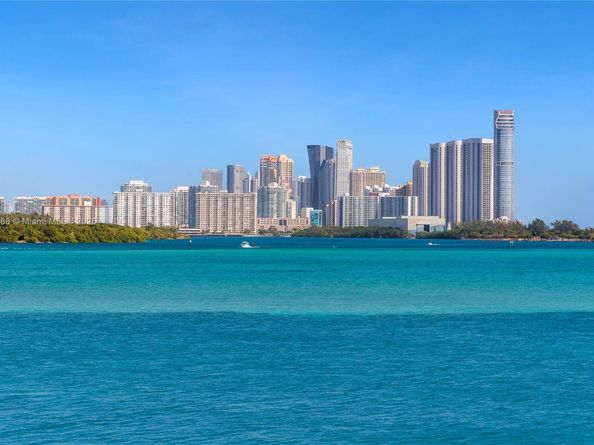 1135 103 St 303, Bay Harbor Islands FL 33154