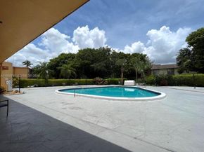 4334 NW 9th Ave 91B, Deerfield Beach FL 33064