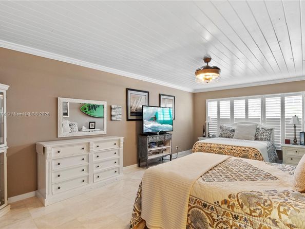 3550 Galt Ocean Dr 111, Fort Lauderdale FL 33308