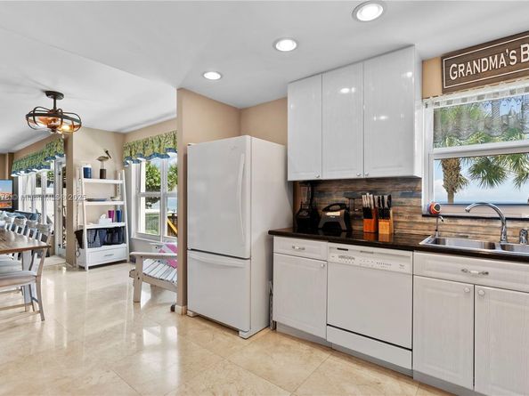 3550 Galt Ocean Dr 111, Fort Lauderdale FL 33308