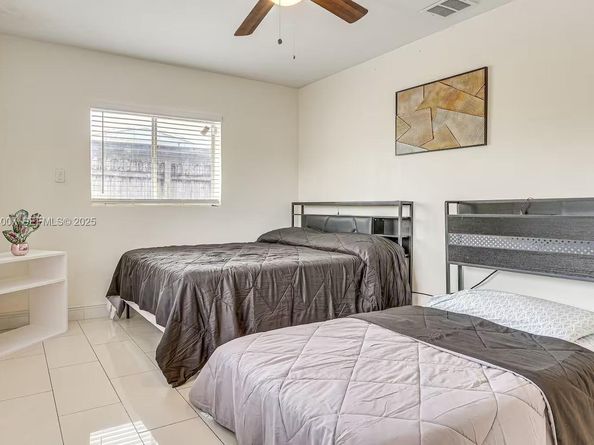 6950 SW 26th St, Miramar FL 33023