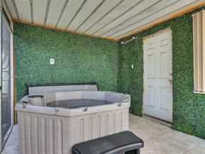 6950 SW 26th St, Miramar FL 33023