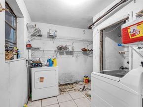 105 NE 213th St, Miami Gardens FL 33179