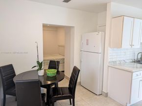 2116 Monroe Ter, Hollywood FL 33020