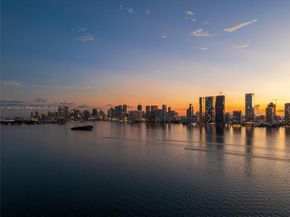 700 NE 24th St 2101, Miami FL 33137