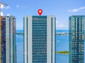 700 NE 24th St 2101, Miami FL 33137