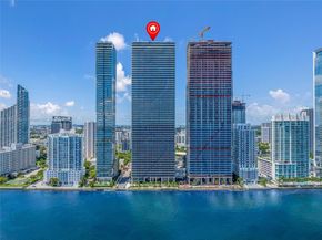 700 NE 24th St 2101, Miami FL 33137