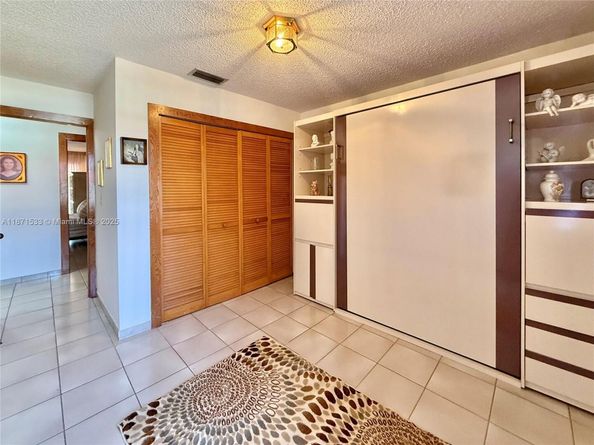 13820 SW 34th St, Miami FL 33175