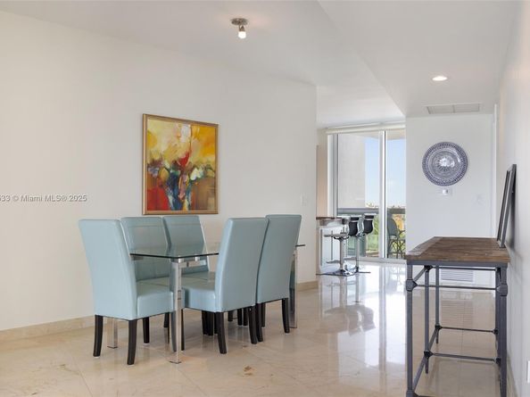 1000 S Pointe Dr 703, Miami Beach FL 33139