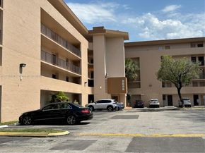 8889 Fontainebleau Blvd 403, Miami FL 33172