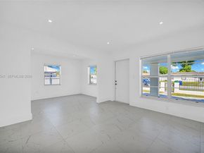 2932 NW 159th St, Miami Gardens FL 33054