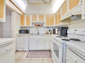 8901 NW 38th Dr 106, Coral Springs FL 33065