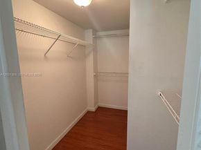 250 Jacaranda Dr 305, Plantation FL 33324