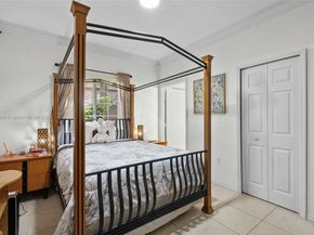 6900 NW 179th St 1091, Hialeah FL 33015