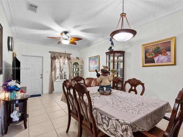 6900 NW 179th St 1091, Hialeah FL 33015